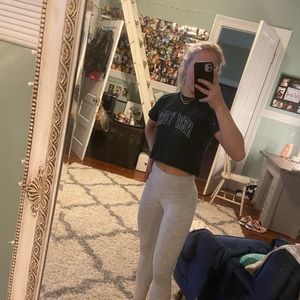Brandy Melville Green New York Cropped Top